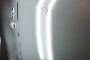 フェアレディーＺにデントリペア施工例